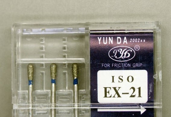 100 Pcs 1.6mm Fraise diamantée dentaire FG EX-21